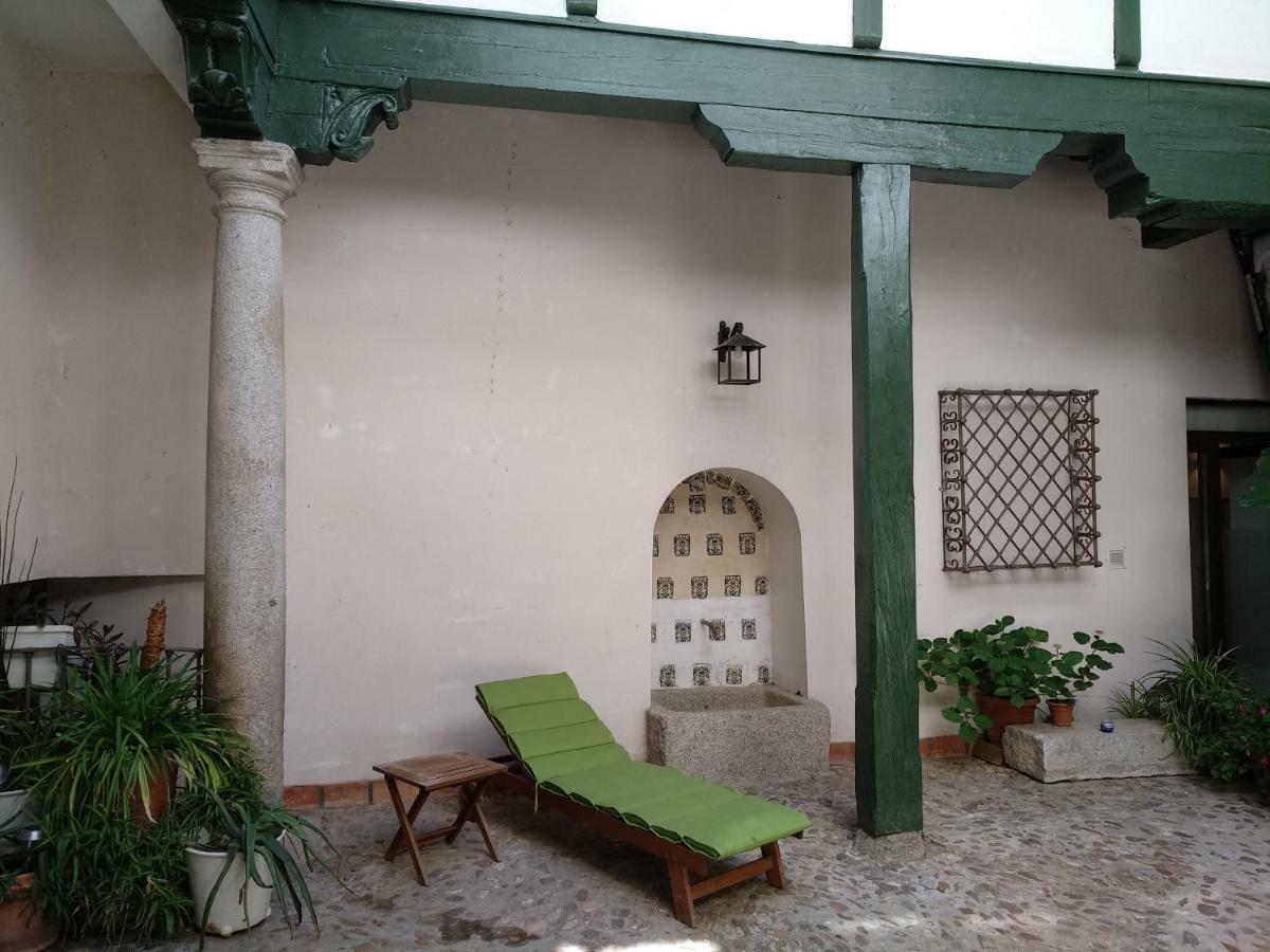 El Patio Del Convento Appartement Toledo Buitenkant foto